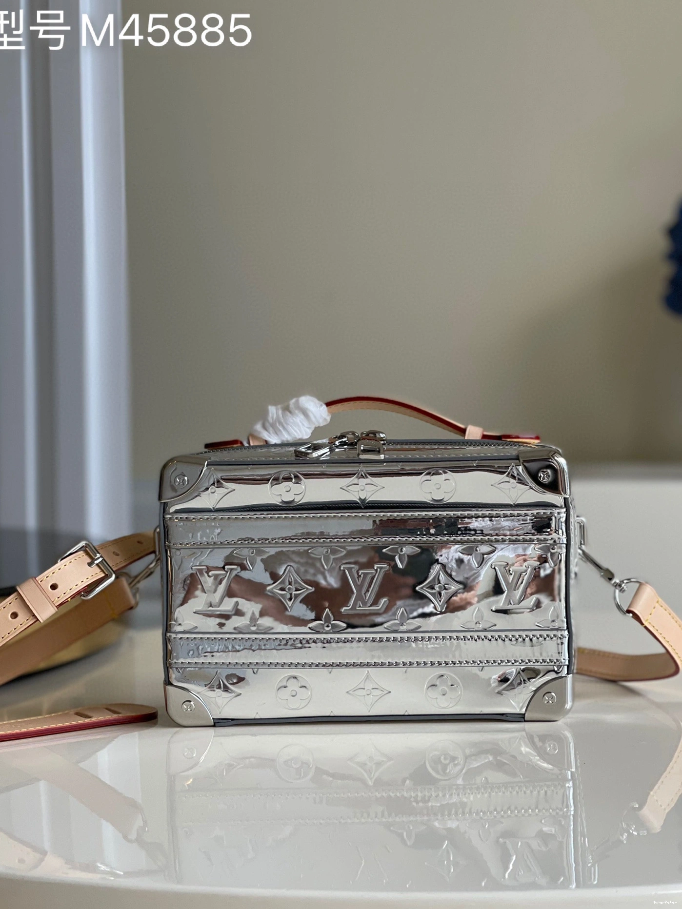 LOUIS TRUNK VUITTON HANDLE 0802